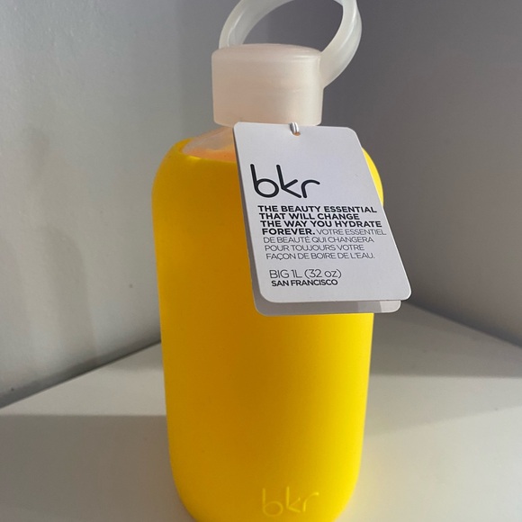 bkr Sunny Yellow Water Bottle - Picture 2 of 3